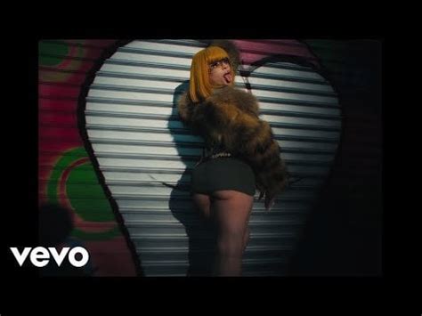 ice spice ass|Ice Spice's 'Phat Butt' Video Flexes Both Her Bars And Body.